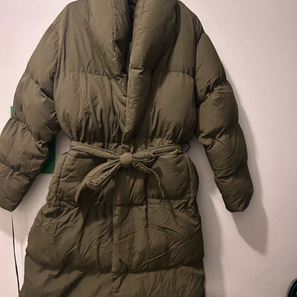 Boohoo Olive Green Puffer Jacket - Picture 3 of 3